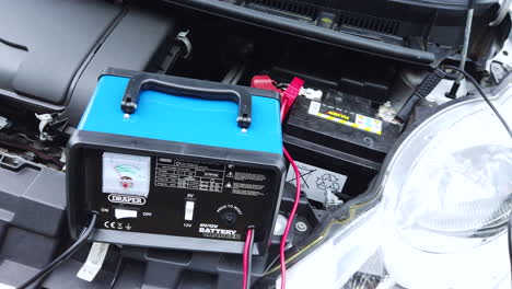 Flat-Battery-Charging-Flat-Battery-Charging