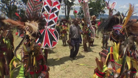 Papúa-Nueva-Guinea,-Tierras-Altas-Orientales,-Espectáculo-De-Goroka,-Bailarines-De-Bena