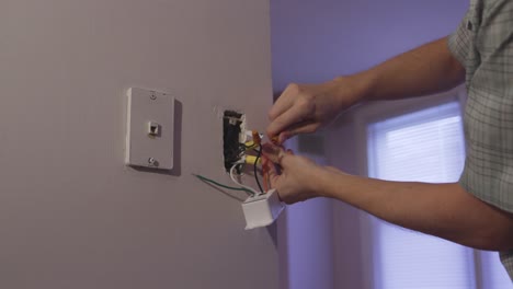 Installing-Smart-Electrical-Light-Switch-in-Home-for-Google-Home-4K