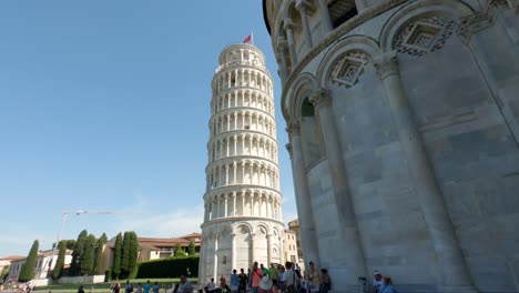 close-up-of-the-Leaning-Tower-of-Pisa,-one-of-the-most-recognisable-monuments-of-the-world