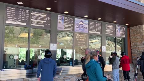 People-buying-lift-tickets-at-a-popular-ski-resort-in-LAKE-TAHOE