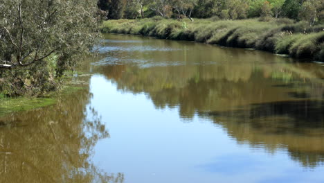 Bridge-view-of-the-Barwon-River-Geelong,-Victoria,-Australia