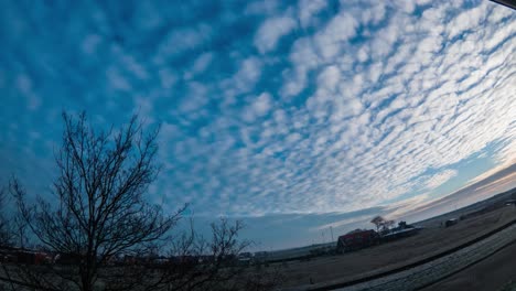 Beautiful-Time-Lapse-in-the-morning