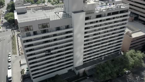 Aerial-view-of-Warwick-Hotel-Denver-moving-down