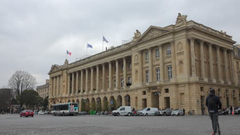 Luxuriöse-Architektur-Des-Hotel-De-Coislin-In-Der-Nähe-Des-Place-De-La-Concorde-In-Paris,-Frankreich