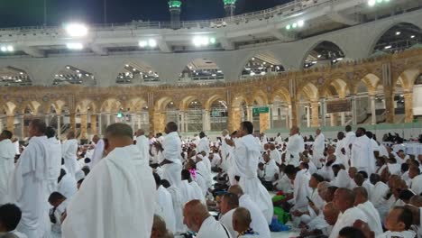 Crowd-of-muslim-people-around-Kaabah-inside-Al-Haram-mosque-during-Hajj-or-Umra