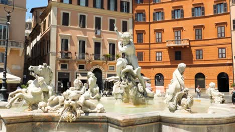 Famous-Fountain-of-the-Neptune-in-Piazza-Navona,-by-Giacomo-Della-Porta,-Rome,-Italy