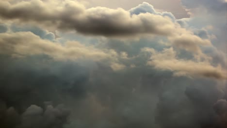 Dramatic-Time-Lapse-Of-Cumulonimbus-clouds-moving-fast