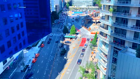 29-second-time-lapse-video-of-an-everyday-busy-street-scene-in-downtown-Seattle,-Washington