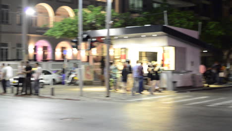 Night-time-streetscape-in-Tel-Aviv,-Israel