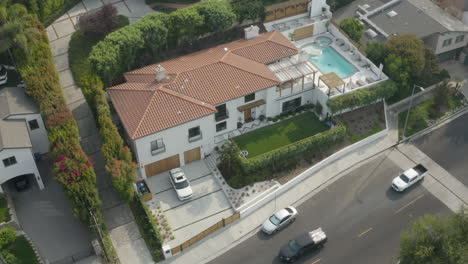 Luftaufnahme-Eines-Großen-Hauses-Im-San-Fernando-Valley