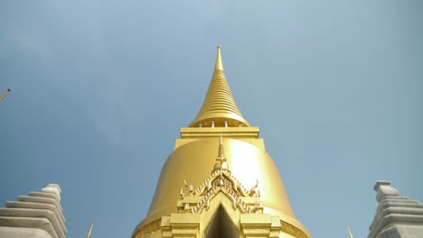 Sonnenuntergang-Nahe-Tempel-In-Bangkok,-Thailand