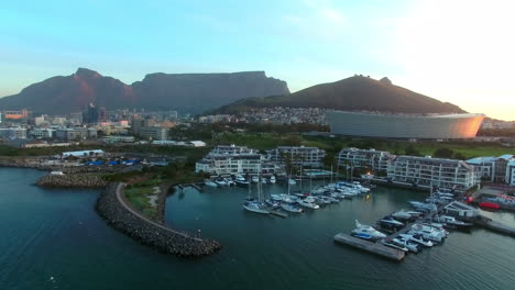 The-end-of-the-day-on-the-Cape-Town-waterfront