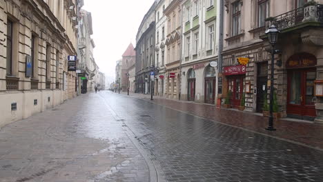 Empty-Slawkowska-Street-in-center-of-Krakow-early-winter-morning