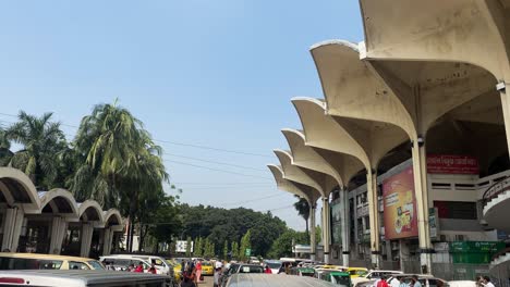 View-From-Roof-Archway-Down-To-Busy-Taxi-Rank-Outside-Kamalapur-Railway-Station-In-Dhaka