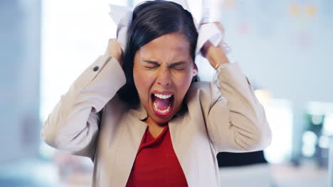 Angry,-frustrated-and-depressed-business-woman
