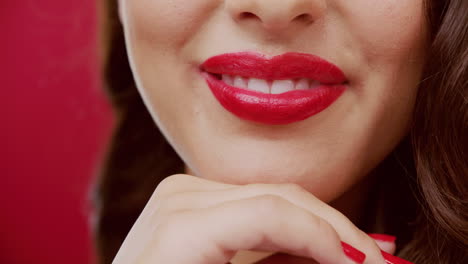 Life's-too-short-to-wear-dull-lipstick