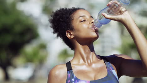 Stay-hydrated-to-maximise-on-your-workout