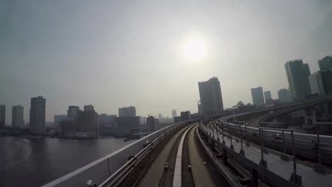 POV,-timelapse,-Train-ride-on-Yurikamome-line