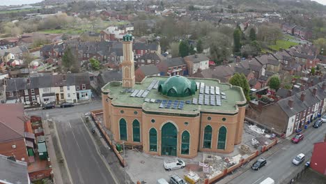 Die-Neue-Moschee-Wird-Für-Die-Wachsende-Muslimische-Gemeinschaft-Zum-Gottesdienst-Und-Zur-Versammlung-Gebaut