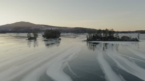 Ice-mirror-on-Moosehead-Lake