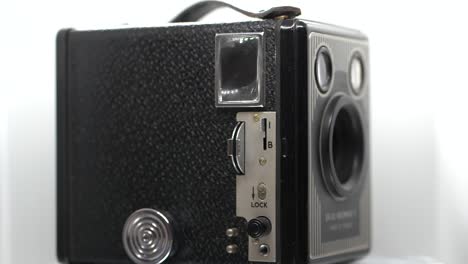 Film-Box-Camera,-vintage-six-20-Brownie-Kodak
