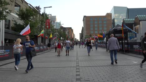 A-busy-street-in-Quartier-des-Spectacles-Montréal