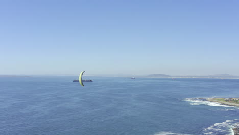 Gliding-across-the-blue-sea