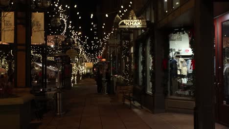 Larimer-Square-decorated-for-the-holidays-in-downtown-Denver-during-COVID-2020