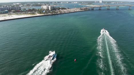 Luxus-Bootsrennen-Wettbewerb-Am-Gulf-Shores,-Alabama,-Ohio,-USA,-Luftaufnahme