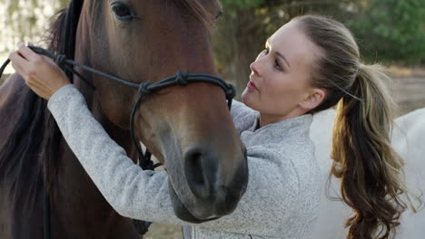 My-beautiful-horse,-you-have-my-heart