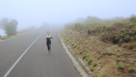 Misty-mornings-are-perfect-for-runs