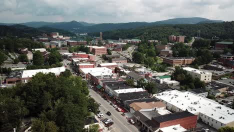 Aerial-pull-out-over-businesses-along-King-Street-in-Boone-NC