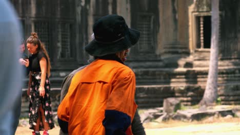 Medium-Exterior-Shot-of-Book-Sellers-in-Angkor-Wat