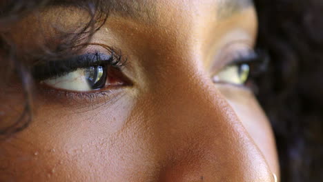 Closeup-of-woman's-eyes-expressing-sadness
