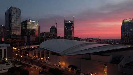 aerial-push-into-skyline-at-sunrise-in-nashville-tennessee