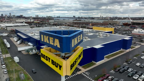 Luftbild-Von-IKEA-Und-Best-Buy-Store-Schild