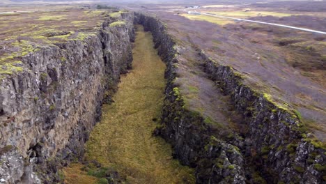 Canyon-National-Park-Thingvellir,-Iceland-bird's-eye-view,-autumn-day