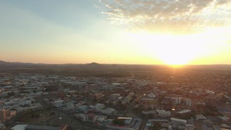 Windhoek-Bei-Sonnenuntergang