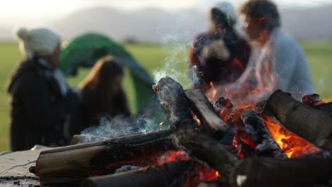 No-Es-Un-Camping-Sin-El-Fuego