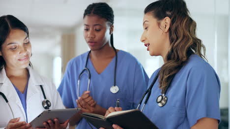 Staff,-doctors-and-nurses-have-conversation