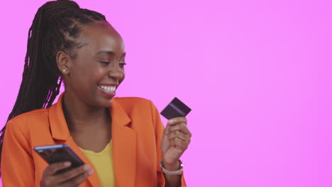 Black-woman,-smartphone-and-credit-card
