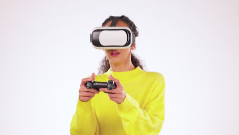 VR,-Brille-Und-Gamer-Frau-Isoliert-Auf-Einem-Weiß
