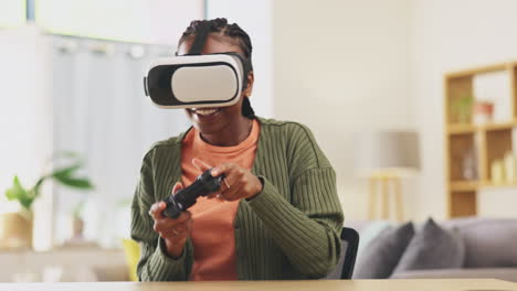 Black-woman,-video-game-and-VR-goggles