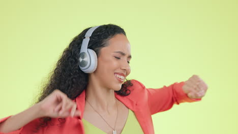 Headphones,-singing-and-woman-dancing