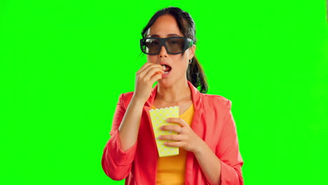 Green-screen-film-and-woman-in-glasses