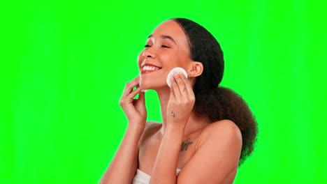Cotton-pad,-green-screen-and-face-of-woman