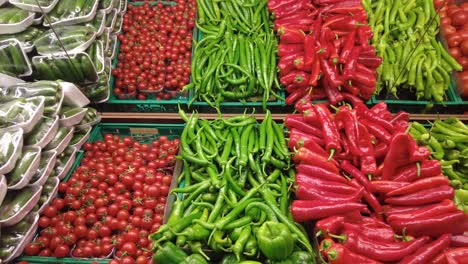 Green-and-red-capsicum-displaying-at-shop