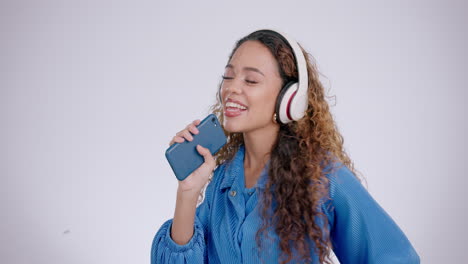 Frau,-Kopfhörer-Oder-Tanz-Mit-Smartphone