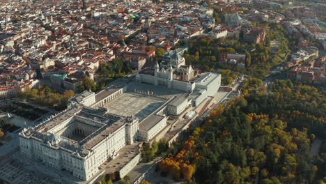 Aerial-footage-of-Royal-Palace-complex.-Historic-buildings-and-official-residence-of-the-Spanish-royal-family.